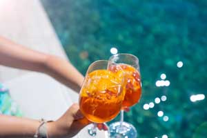 Pool Bar